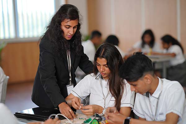 CBSE schools in Krishnareddy pet